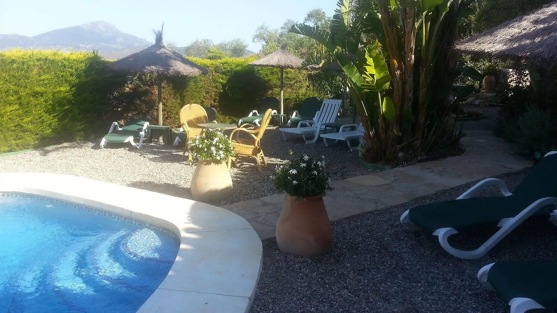 Posada Los Cantaros Pizarra Country house